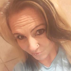 Meet your Posher, Candice